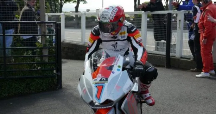 Tourist Trophy 2012: Rutter vince il TT Zero con la MotoCzysz E1pc ad oltre 100 mph di media