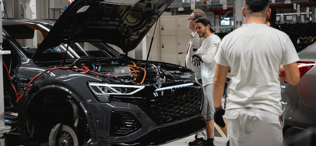 Audi è in difficoltà e taglia 7.500 posti di lavoro e pensa alla riconversione militare