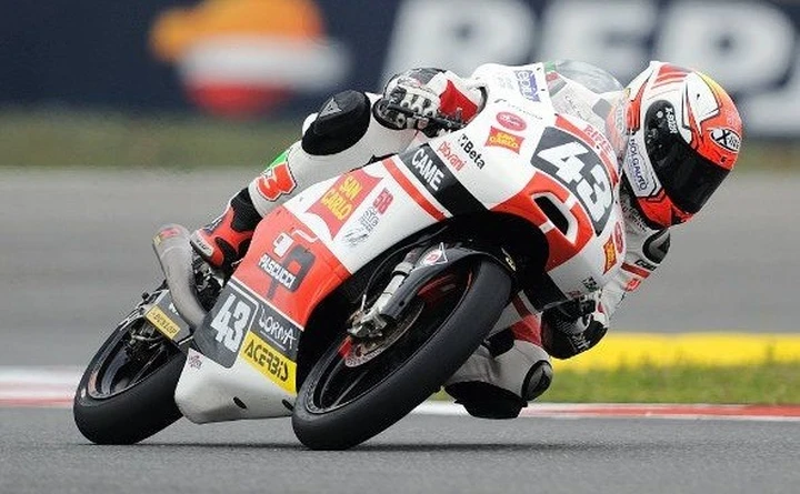 Moto3 Cev Aragon, Joan Mir “mangiatutti” ma Stefano Valtulini è gran secondo in gara uno. Italiani protagonisti del “mondialino”