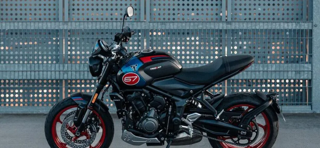Triumph Trident 660 Triple Tribute Edition 2025: omaggio alla Slippery Sam