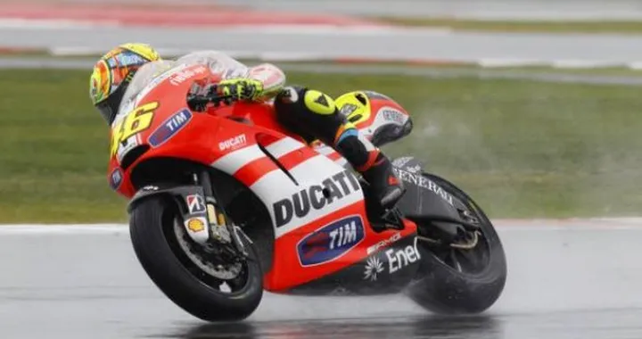 Valentino Rossi: "è una responsabilità di tutti, mia, della moto e del team"