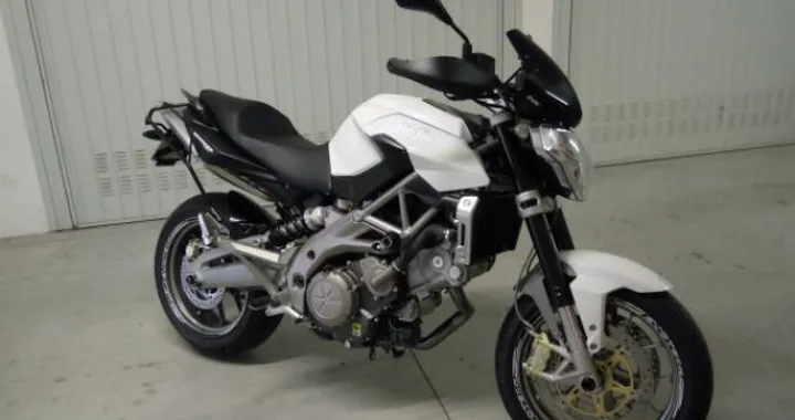 Foto del giorno: Aprilia Shiver "tamarrata"