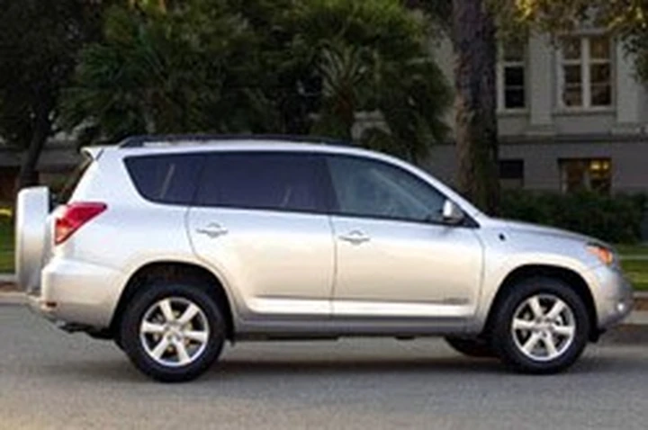 Toyota RAV 4 a passo lungo