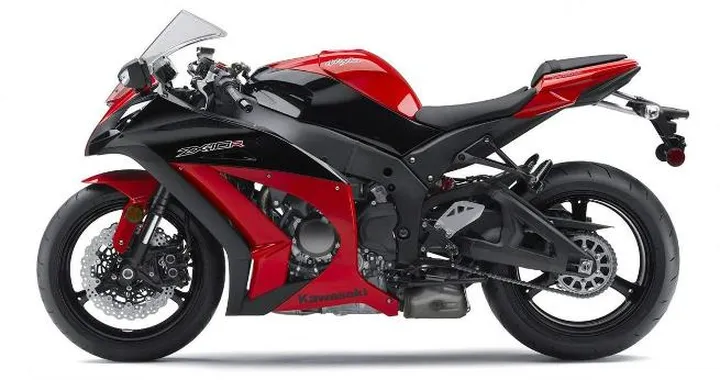 Kawasaki ZX-10R my 2016: sarà una evoluzione del modello 2011-2015