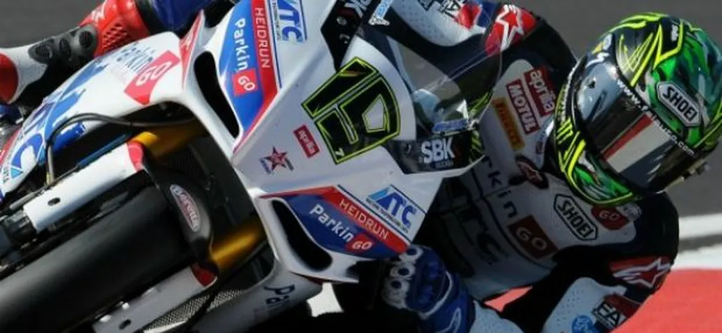 SBK, Imola: Chaz Davies stringe i denti