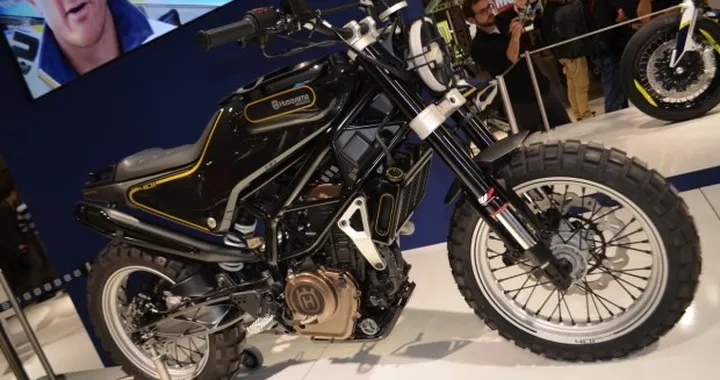 Husqvarna 401 Svartpilen 2015