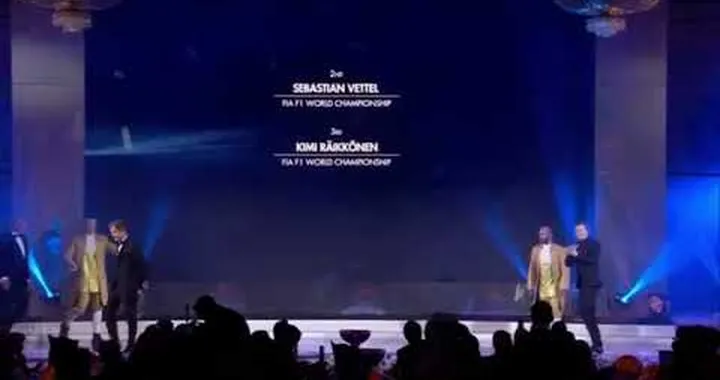 Kimi Raikkonen ubriaco e sorridente al gala della FIA 2018 [Video]