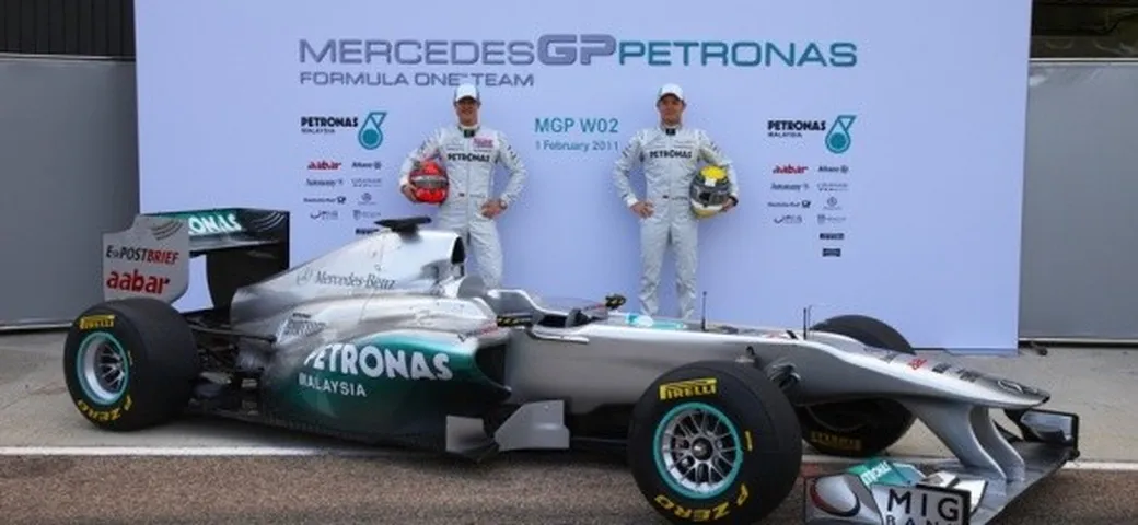 Mercedes W02: la monoposto di Formula 1 2011