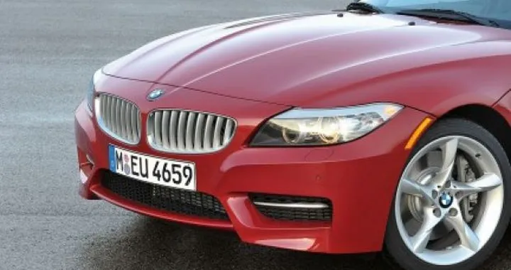 Bmw Z4: per le competizioni con il V8 della M3