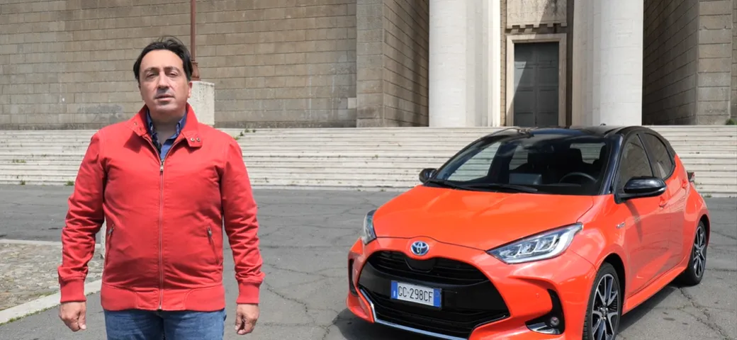 Toyota Yaris Hybrid: la prova su strada