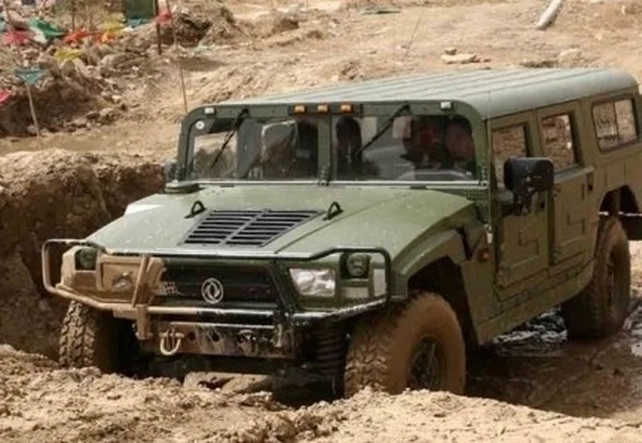 Dongfeng Humvee