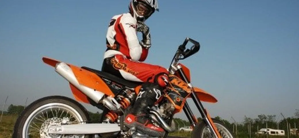 KTM ti insegna la derapata! - Prima Parte