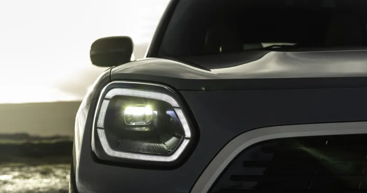 L'auto del vincitore di Sanremo, Sal Da Vinci: scelta da outsider come lui