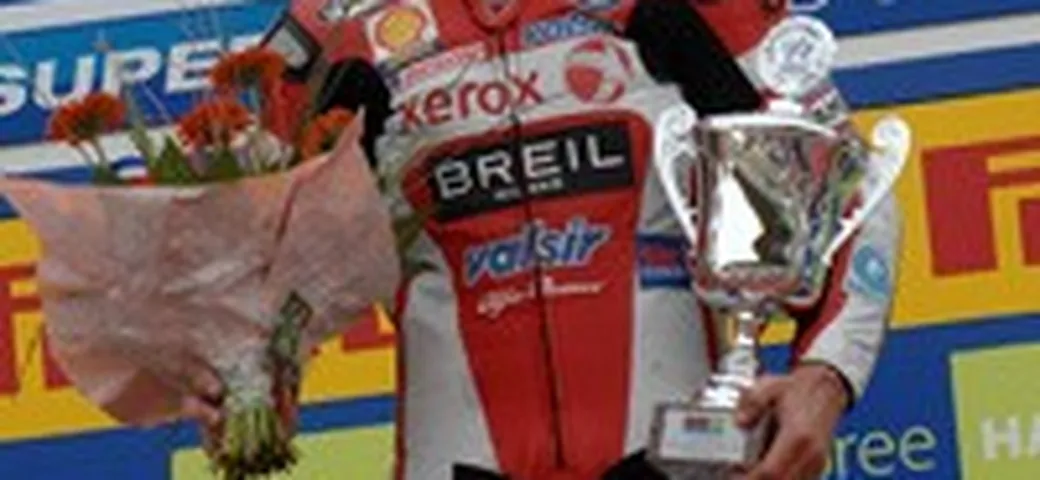 ASSEN SBK, le pagelle: Bayliss&Bayliss