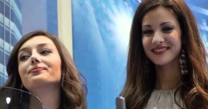 Motodays 2012: ragazze dello Stand Piaggio