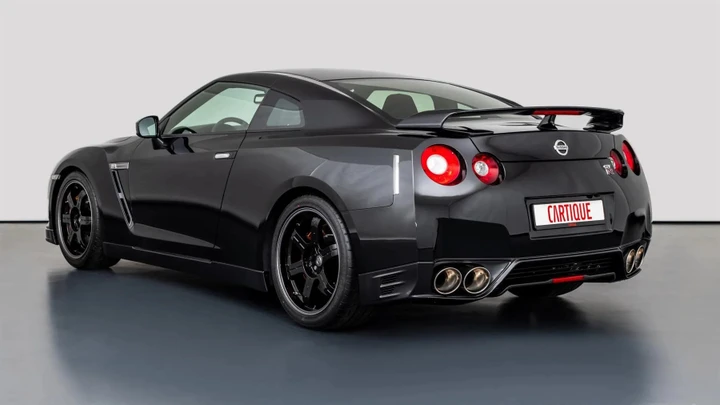 La Nissan GT-R Black Edition di Vettel è in vendita