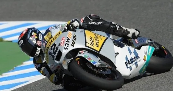 Moto2, Sepang: Luthi in pole davanti a Bradl, Marquez out