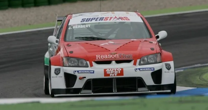 Lexus IS-F: debutto in Superstars nel 2011?