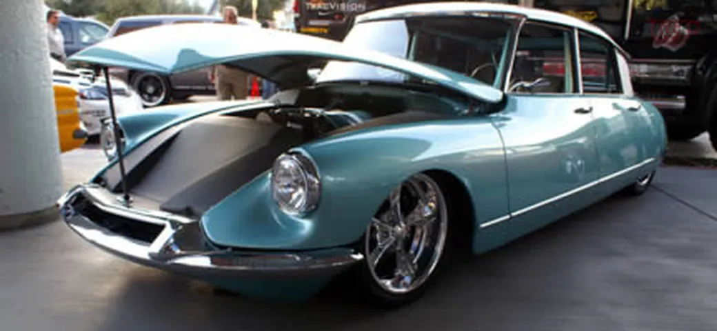 SEMA: Citroen DS del 1964 nelle mani dei preparatori