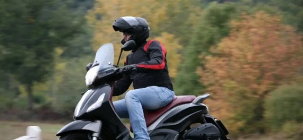 Piaggio Beverly Sport Touring: il TEST di Motoblog