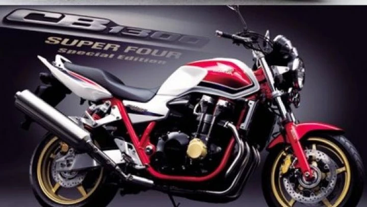 Nuove Honda CB1300SF model year 2009