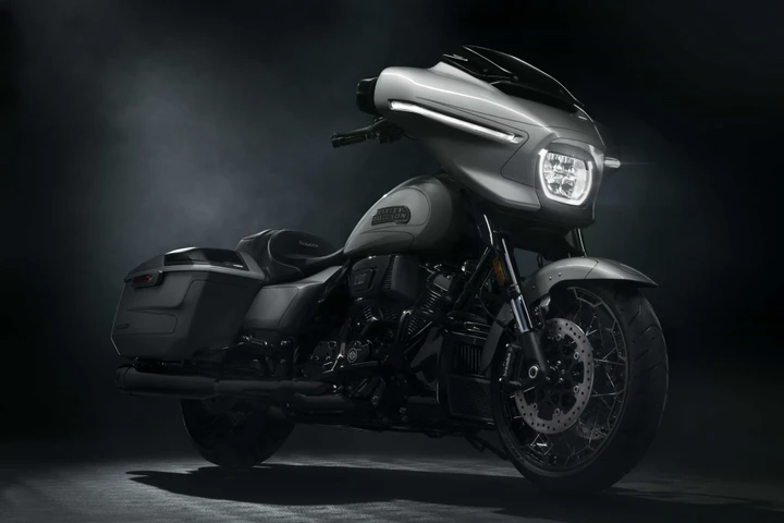 harley-davidson-modelli-cvo-2023-street-glide