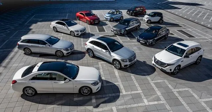 Mercedes-Benz: 22 novità da oggi al 2023
