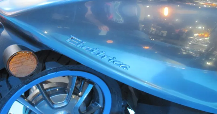 Ecoincentivi, Dl crescita: estesi a moto, motorini, microcar e tricicli