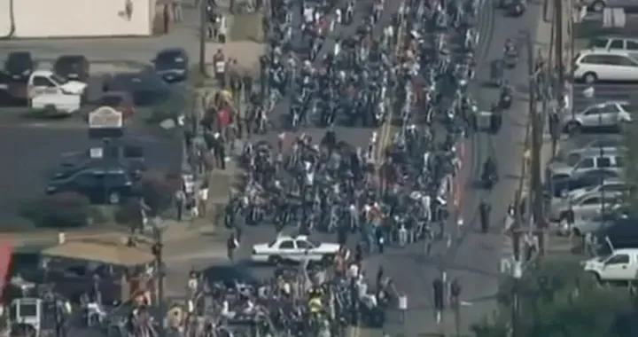 Motociclisti manifestano contro il raduno islamico 2