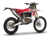 Fantic XXF 450 MY25: potenza e maneggevolezza per il cross estremo