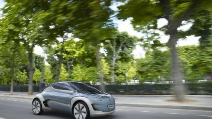 Renault: le auto elettriche saranno prodotte nella fabbrica di Flins