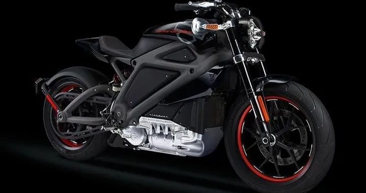 Harley-Davidson LiveWire: la H-D elettrica esiste e sta per arrivare [FOTO e VIDEO]