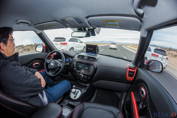 Kia: la guida autonoma si chiama 