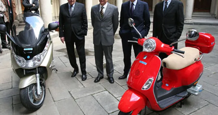 Nuovi Scooter ibridi Piaggio
