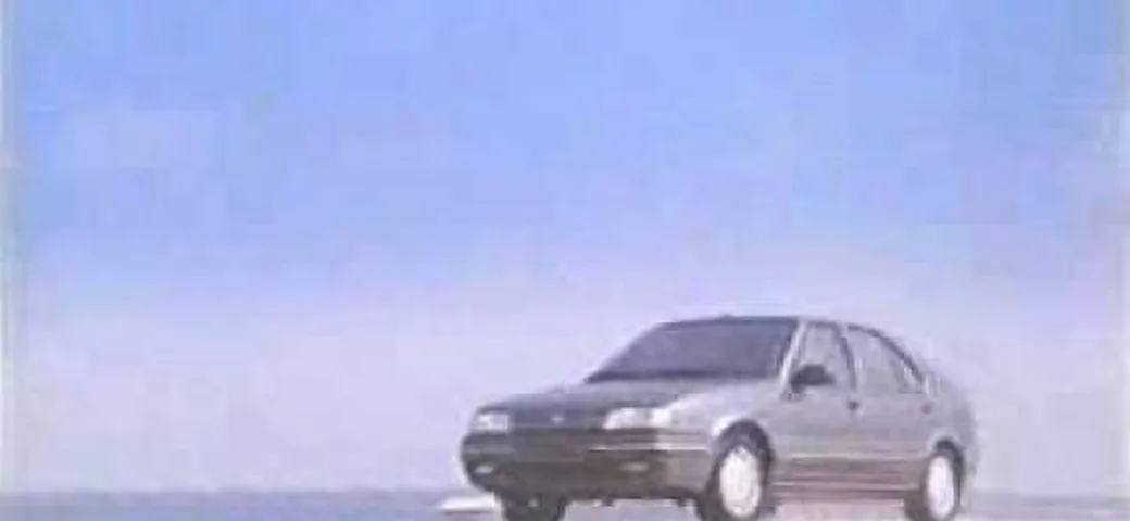 Video: Christopher Lambert e la Renault 19