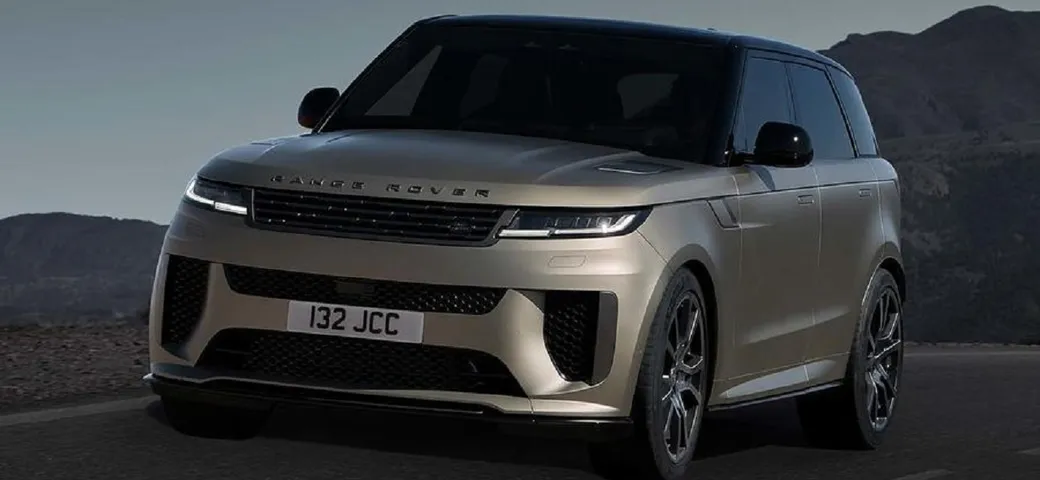Svelata la nuova Range Rover Sport SV