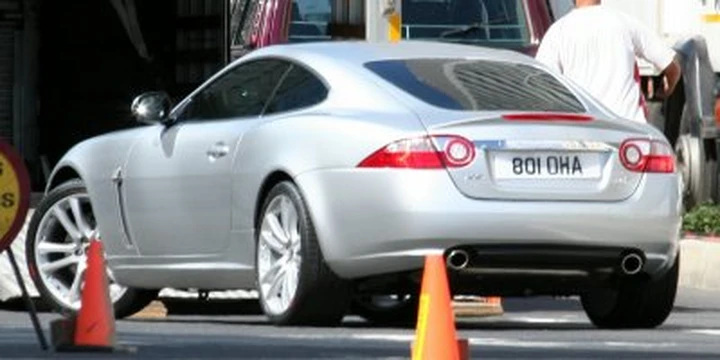 Nuova Jaguar XK in giro a Cape Town