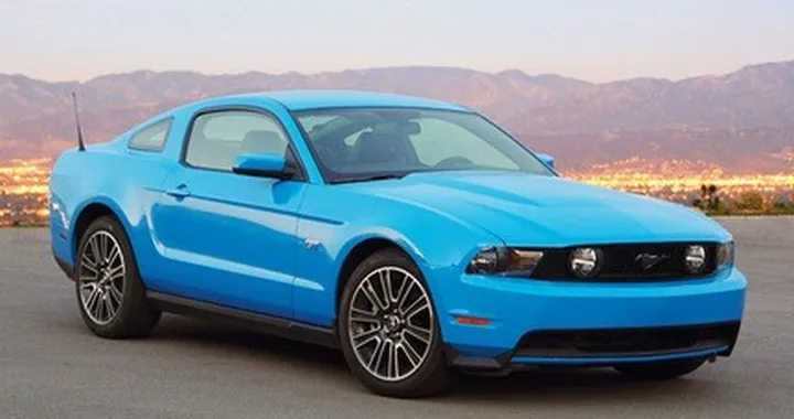 Nuova Ford Mustang GT: le prime impressioni di guida di Autoblog.com