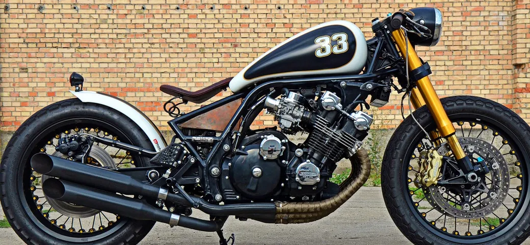 Honda CBX 1000 Cafè Bobber: quando la custom si fa in sei