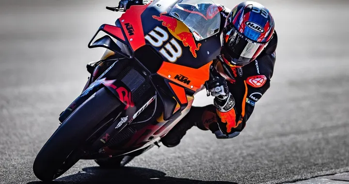 MotoGP, Pierer: "KTM lotterà per il titolo nel 2021"