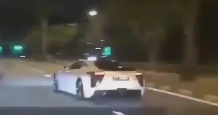 Lexus LFA: incidente in accelerazione [Video]