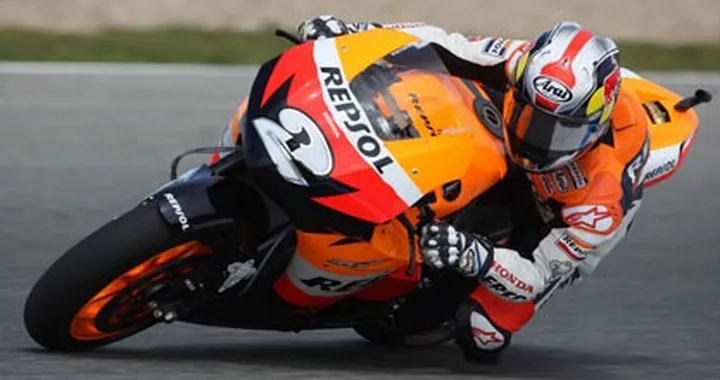 Le Mans FP2: Pedrosa e Stoner dettano legge. Rossi solo 6°!
