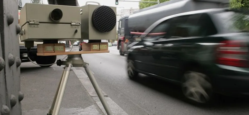 Multe: autovelox nullo se il limite non è segnalato dopo l'incrocio