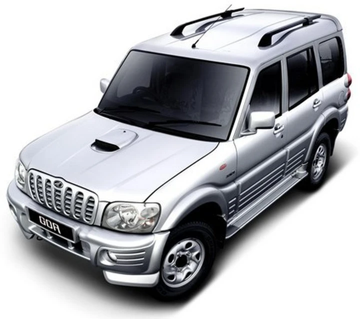 Mahindra Goa GLX: arriva la 6 posti