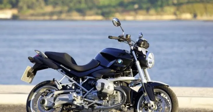 Mercato, classifiche Top 100 di Marzo: quattro BMW dominano nelle moto, SH300i leader degli scooter