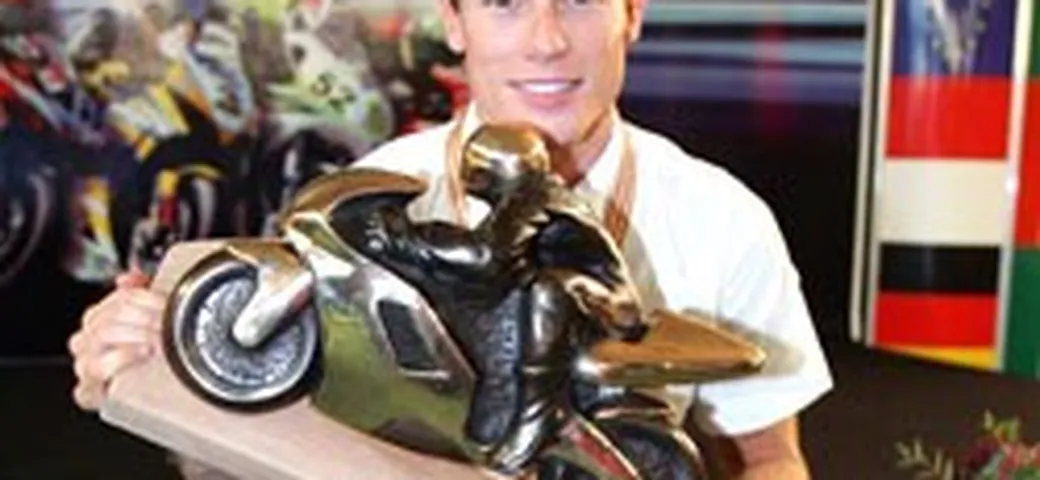 MotoGP: James Toseland mina vagante del 2008?