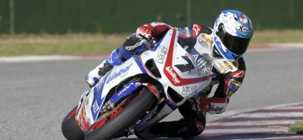 WSBK a Miller: Superpole stratosferica per Carlos Checa, precede Biaggi e Crutchlow