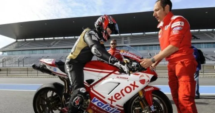 WSBK: Randy Mamola, Yatsushiro e De Radigues in pista a Portimao