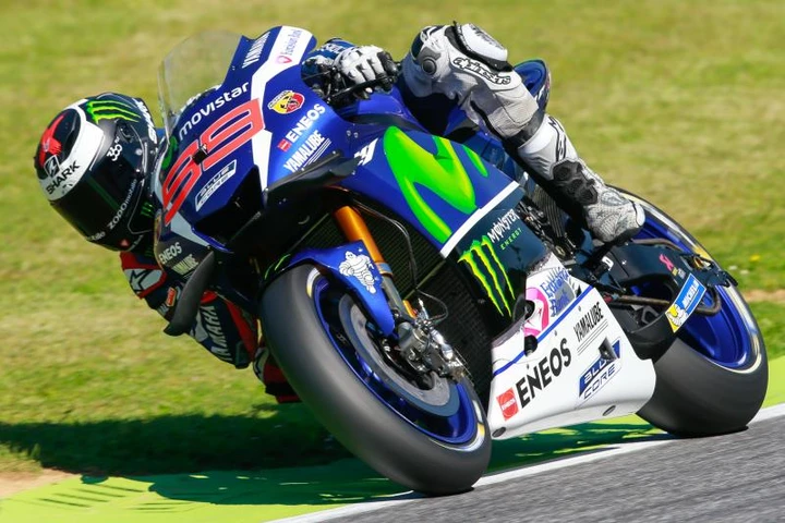 Diretta MotoGP Mugello 2016: LIVE Gara. Rossi rompe, Lorenzo batte Marquez in volata