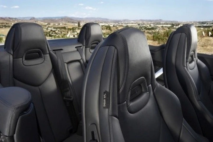Peugeot 308CC: aria calda per tutti